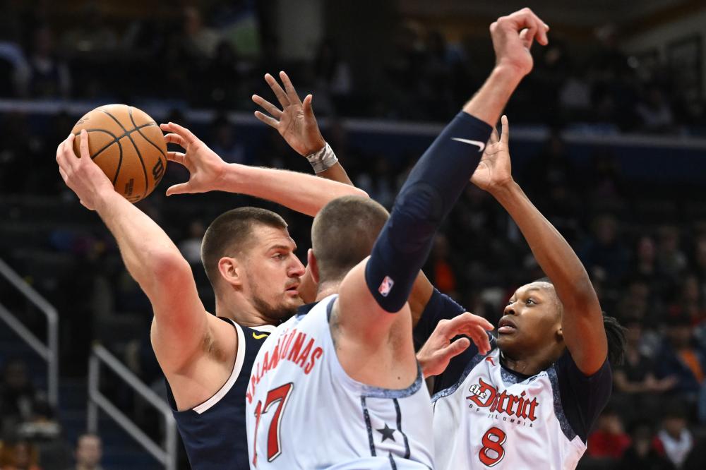 两个角色名 两个角色名