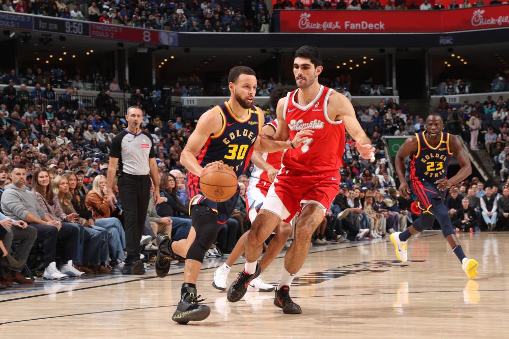 示出评论者 示出评论者