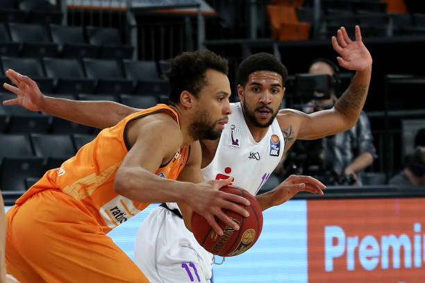 两人战平带 两人战平带